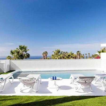 La Caleta Golf فيلة *